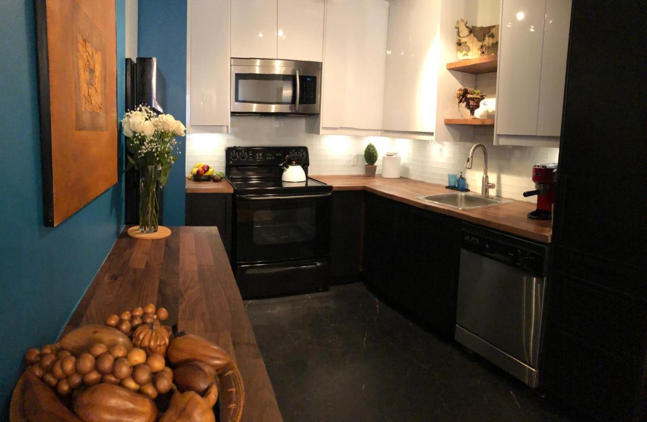 Le P'Tit Cousin Apartamento Montreal Exterior foto